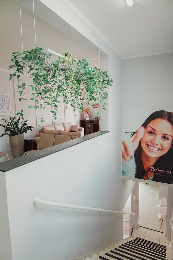 Relógio mostrando pontualidade no atendimento